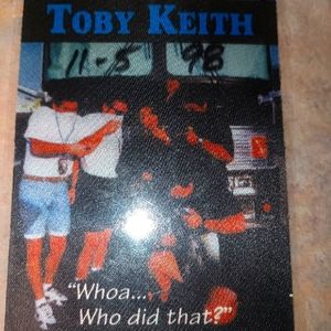 98'Tobi Keith "w" pass